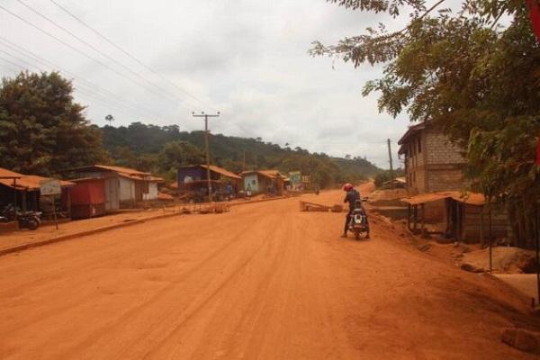 Pakyi Residents Suffer Health Risks and Business Losses Due to Dusty Roads in Ashanti Region